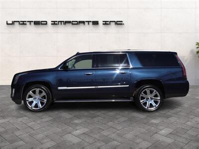 2020 Cadillac Escalade ESV Premium Luxury   - Photo 2 - Jacksonville, FL 32211