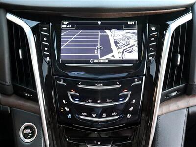 2020 Cadillac Escalade ESV Premium Luxury   - Photo 19 - Jacksonville, FL 32211