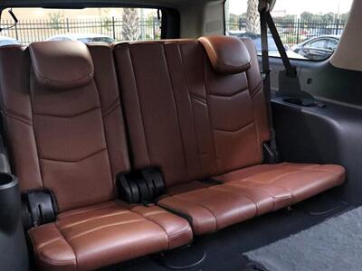 2020 Cadillac Escalade ESV Premium Luxury   - Photo 36 - Jacksonville, FL 32211