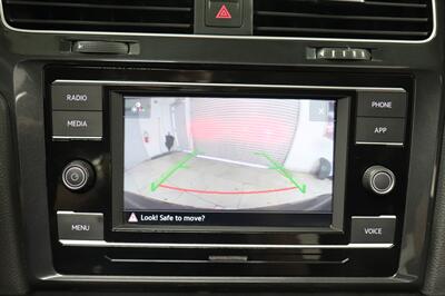 2021 Volkswagen Golf TSI - Photo 24 - Jacksonville, FL 32211