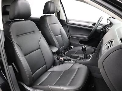2021 Volkswagen Golf TSI - Photo 13 - Jacksonville, FL 32211