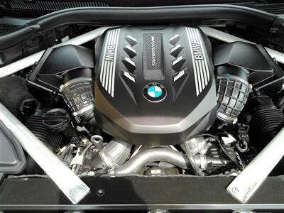 2020 BMW X7 M50i   - Photo 29 - Jacksonville, FL 32211