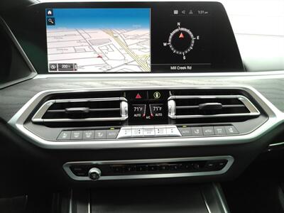 2020 BMW X7 M50i   - Photo 19 - Jacksonville, FL 32211