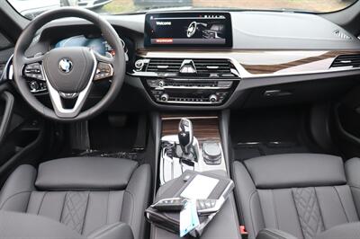 2023 BMW 5 Series 530i xDrive - Photo 22 - Jacksonville, FL 32211