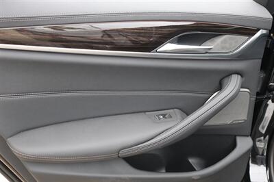 2023 BMW 5 Series 530i xDrive - Photo 18 - Jacksonville, FL 32211