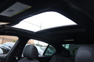 2023 BMW 5 Series 530i xDrive - Photo 44 - Jacksonville, FL 32211
