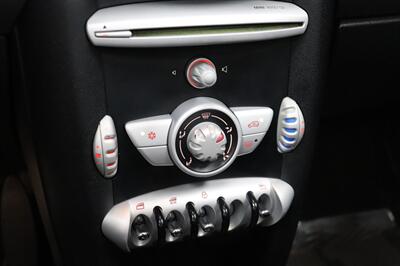 2010 MINI Cooper - Photo 26 - Jacksonville, FL 32211