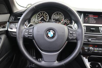 2016 BMW 5 Series 528i xDrive - Photo 32 - Jacksonville, FL 32211