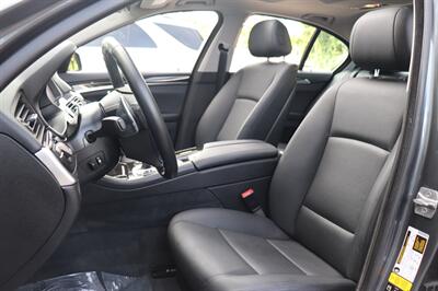 2016 BMW 5 Series 528i xDrive - Photo 11 - Jacksonville, FL 32211