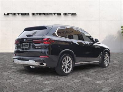2024 BMW X5 sDrive40i   - Photo 5 - Jacksonville, FL 32211