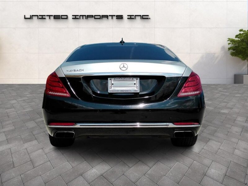 2017 Mercedes Benz S Maybach photo 3