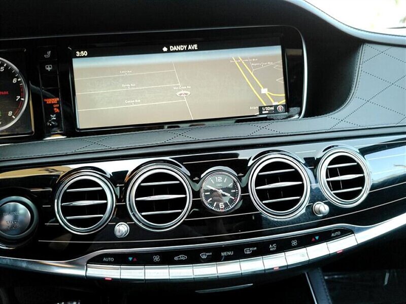 2017 Mercedes Benz S Maybach photo 18