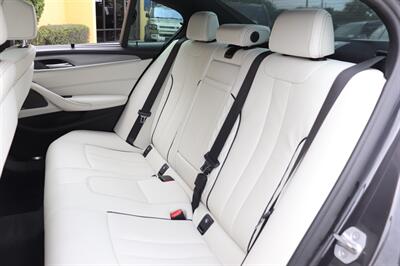 2019 BMW 5 Series M550i xDrive - Photo 17 - Jacksonville, FL 32211