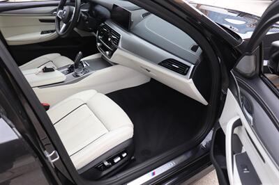 2019 BMW 5 Series M550i xDrive - Photo 12 - Jacksonville, FL 32211