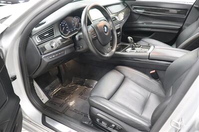 2014 BMW 7 Series 750i xDrive M Sport - Photo 10 - Jacksonville, FL 32211