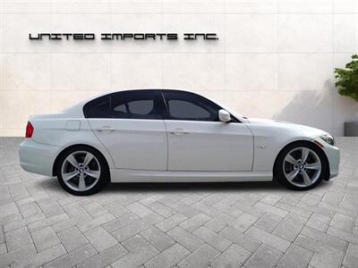 2011 BMW 335i   - Photo 6 - Jacksonville, FL 32211