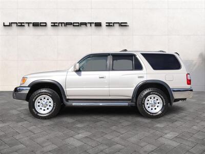 2000 Toyota 4Runner SR5   - Photo 4 - Jacksonville, FL 32211