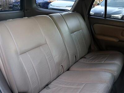 2000 Toyota 4Runner SR5   - Photo 15 - Jacksonville, FL 32211