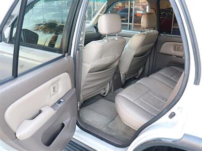 2000 Toyota 4Runner SR5   - Photo 16 - Jacksonville, FL 32211