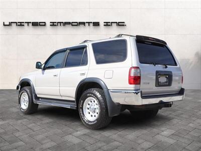 2000 Toyota 4Runner SR5   - Photo 5 - Jacksonville, FL 32211