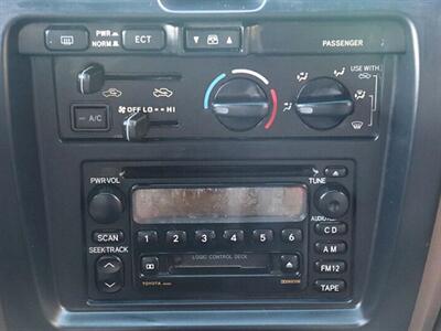 2000 Toyota 4Runner SR5   - Photo 20 - Jacksonville, FL 32211