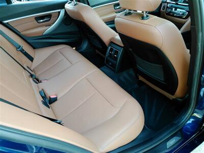 2016 BMW 328i   - Photo 13 - Jacksonville, FL 32211