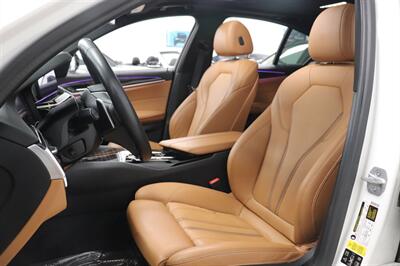 2021 BMW 5 Series 530i xDrive - Photo 10 - Jacksonville, FL 32211