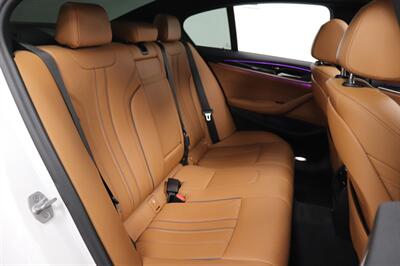 2021 BMW 5 Series 530i xDrive - Photo 15 - Jacksonville, FL 32211