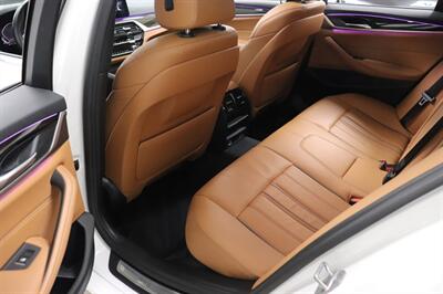 2021 BMW 5 Series 530i xDrive - Photo 16 - Jacksonville, FL 32211