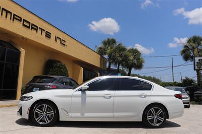 2021 BMW 5 Series 530i xDrive - Photo 4 - Jacksonville, FL 32211