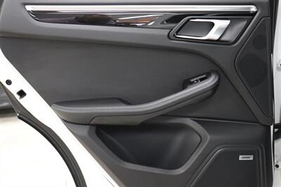 2020 Porsche Macan S   - Photo 19 - Jacksonville, FL 32211