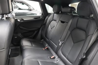 2020 Porsche Macan S   - Photo 17 - Jacksonville, FL 32211