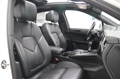 2020 Porsche Macan S   - Photo 13 - Jacksonville, FL 32211