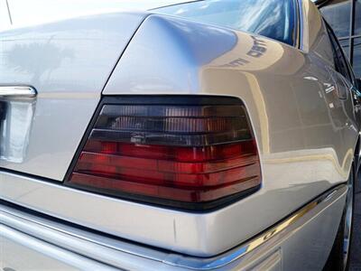 1992 Mercedes-Benz 500E 500   - Photo 46 - Jacksonville, FL 32211