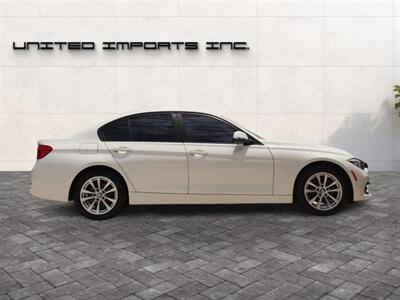 2017 BMW 320i - Photo 6 - Jacksonville, FL 32211