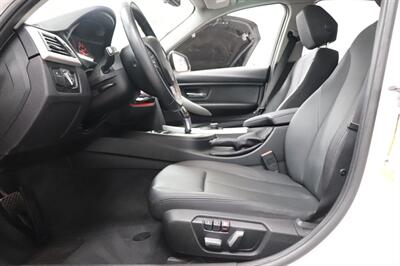 2017 BMW 320i - Photo 18 - Jacksonville, FL 32211