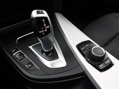 2017 BMW 320i - Photo 20 - Jacksonville, FL 32211