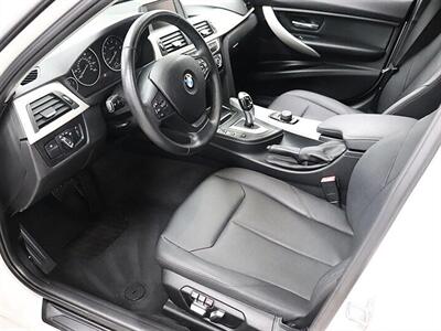 2017 BMW 320i - Photo 9 - Jacksonville, FL 32211