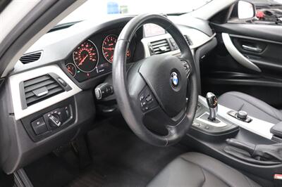 2017 BMW 320i - Photo 17 - Jacksonville, FL 32211