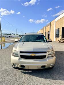 2014 Chevrolet Suburban LT - Photo 9 - Jacksonville, FL 32211