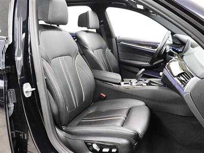 2018 BMW 5 Series 540i M Sport - Photo 12 - Jacksonville, FL 32211