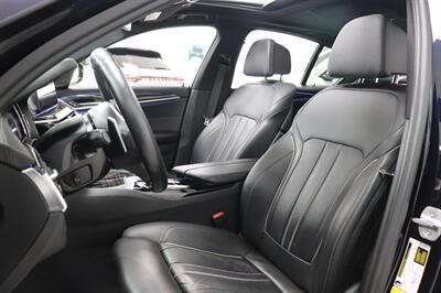 2018 BMW 5 Series 540i - Photo 10 - Jacksonville, FL 32211
