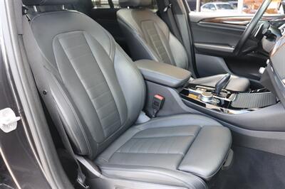 2021 BMW X3 xDrive30i - Photo 12 - Jacksonville, FL 32211