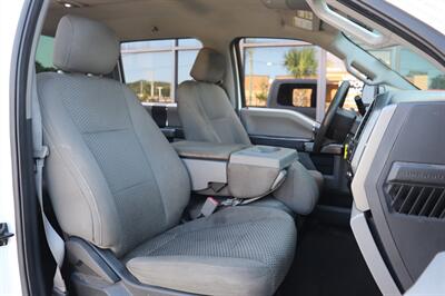 2019 Ford F-250 Super Duty XLT   - Photo 13 - Jacksonville, FL 32211