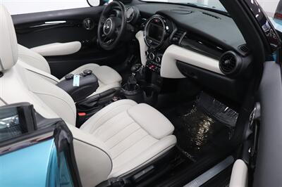 2017 MINI Convertible Cooper - Photo 21 - Jacksonville, FL 32211