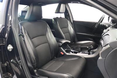 2017 Honda Accord Sport   - Photo 13 - Jacksonville, FL 32211