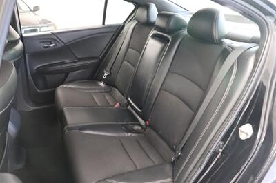 2017 Honda Accord Sport   - Photo 17 - Jacksonville, FL 32211