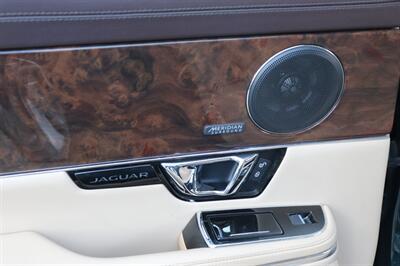2017 Jaguar XJ R-Sport   - Photo 19 - Jacksonville, FL 32211
