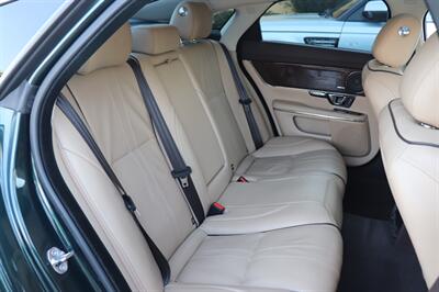 2017 Jaguar XJ R-Sport   - Photo 15 - Jacksonville, FL 32211