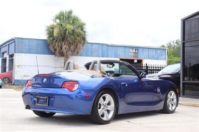 2007 BMW Z4 3.0i - Photo 7 - Jacksonville, FL 32211